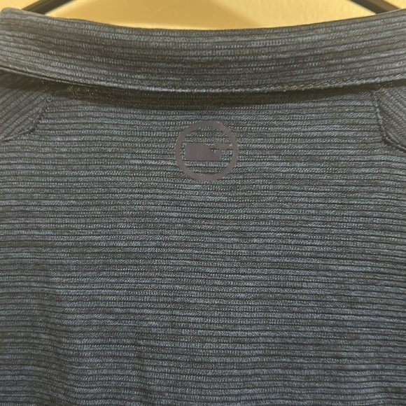 EUC Vineyard Vines Boys Navy Performance Sankaty Quarter Zip XL (18) - Picture 4 of 5
